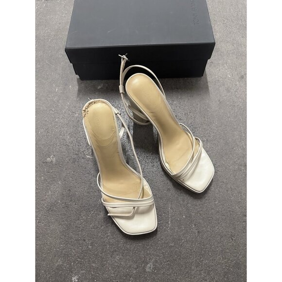 Tony Bianco Detroit Heels Vanilla Capretto Platform - Picture 6 of 9